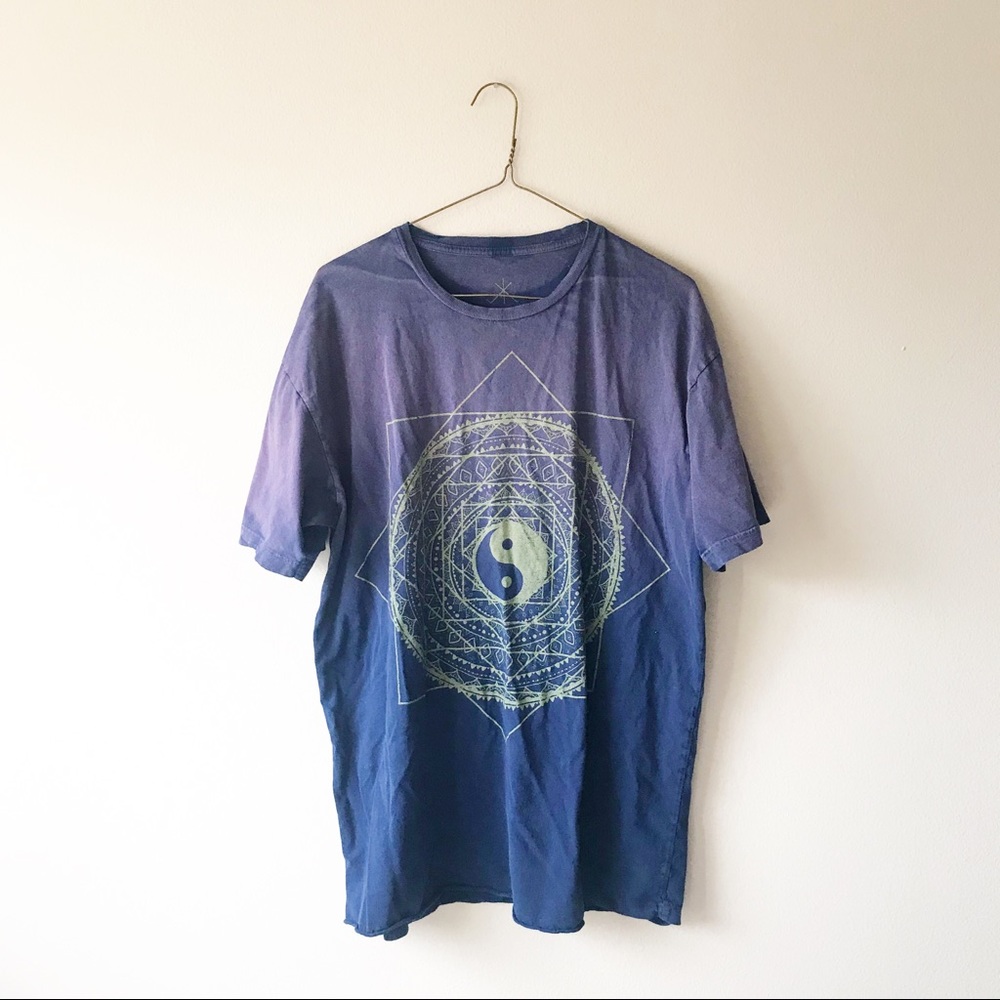4/$25 🌈 Men’s Life Clothing Earthbound Peace Tee